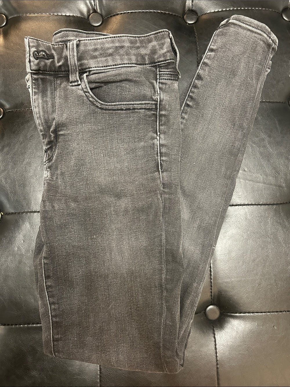 American Eagle Outfitters Skinny Jeans in Washed Black
